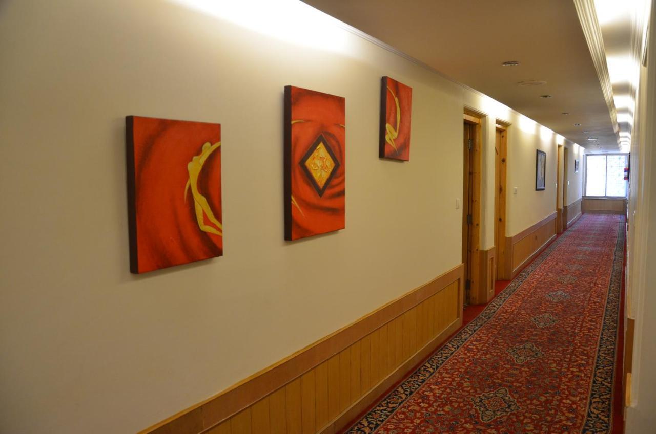 Hotel Hilltop Gulmarg JAMMU AND KASHMIR Kültér fotó